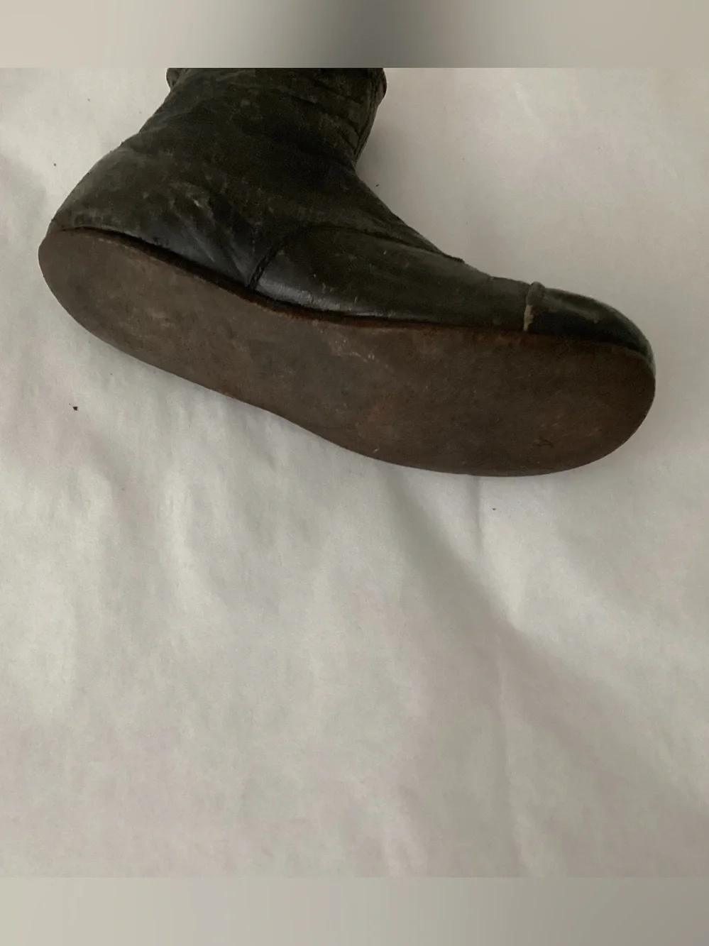 Antique black leather high-top button child shoe/boot classic footwear late 19 C